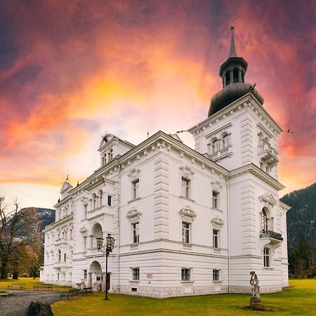 Grubhof Castle Flat For Families Apartamento Sankt Martin bei Lofer Exterior foto